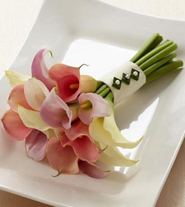 The Calla Lily Promise&trade; Bouquet